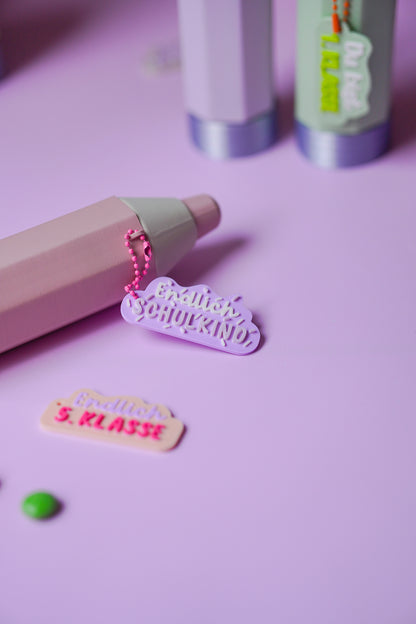 Stift TOVI Geschenk Einschulung für Smarties & Geldgeschenke | STL & 3MF Datei | Wiederverwendbares Geheimversteck