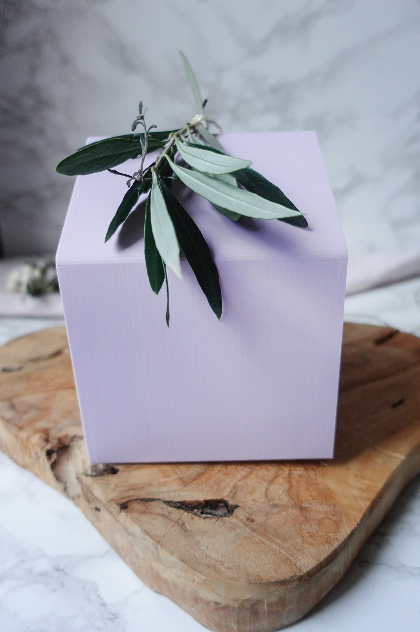 GlowNest – 3D-Druckdatei für ein modernes Deko- & Vogelhaus mit Herz | inkl. Bonus Etiketten