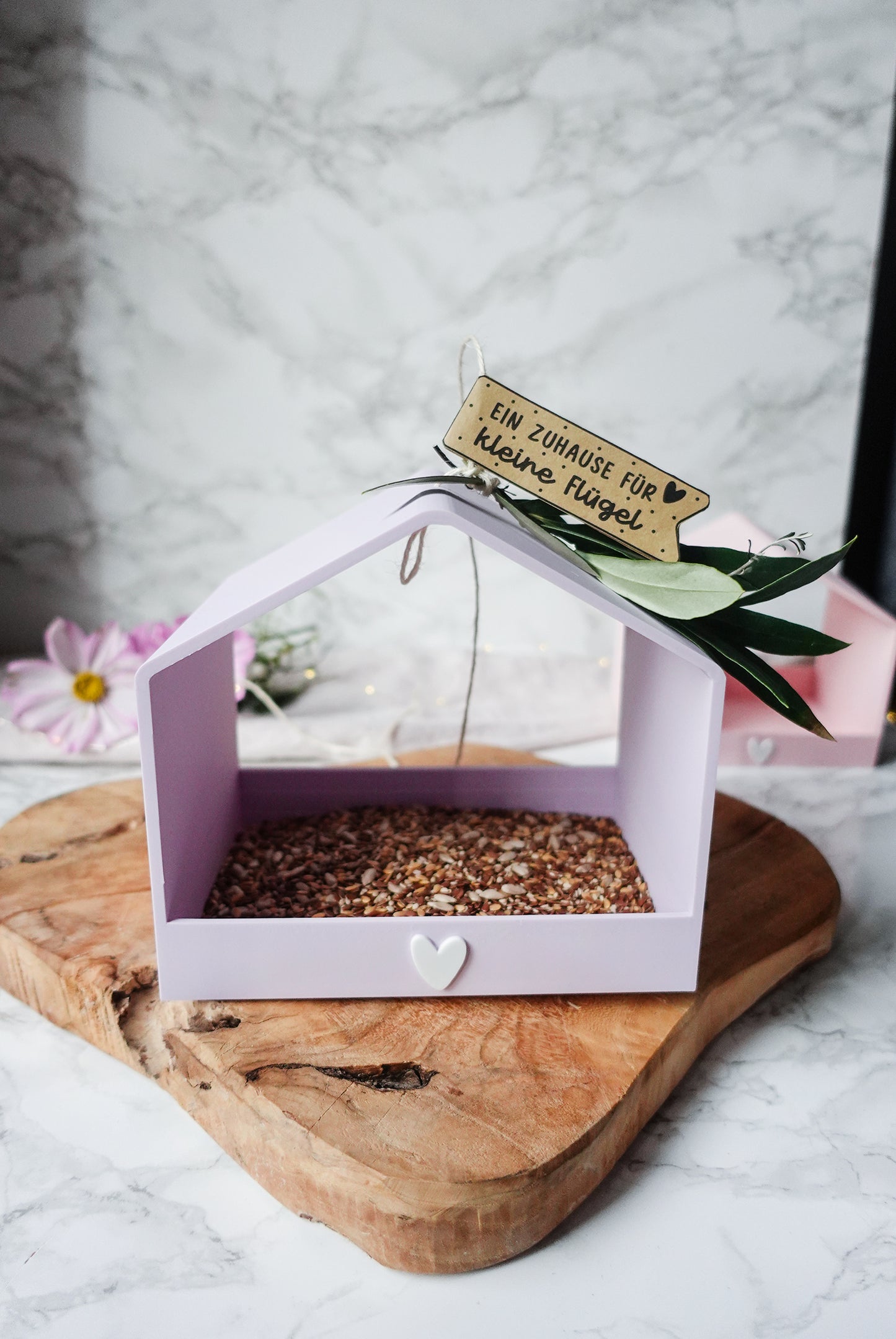 GlowNest – 3D-Druckdatei für ein modernes Deko- & Vogelhaus mit Herz | inkl. Bonus Etiketten