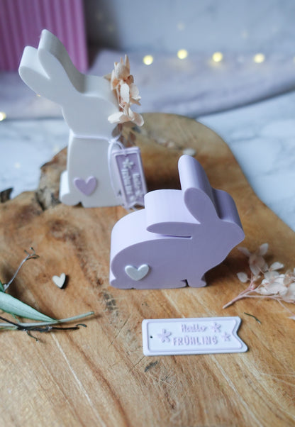 3D Druckdatei Hasenfiguren – Osterdeko & Frühlingsdeko – STL & 3MF inkl. gratis „Hallo Frühling“ Anhänger