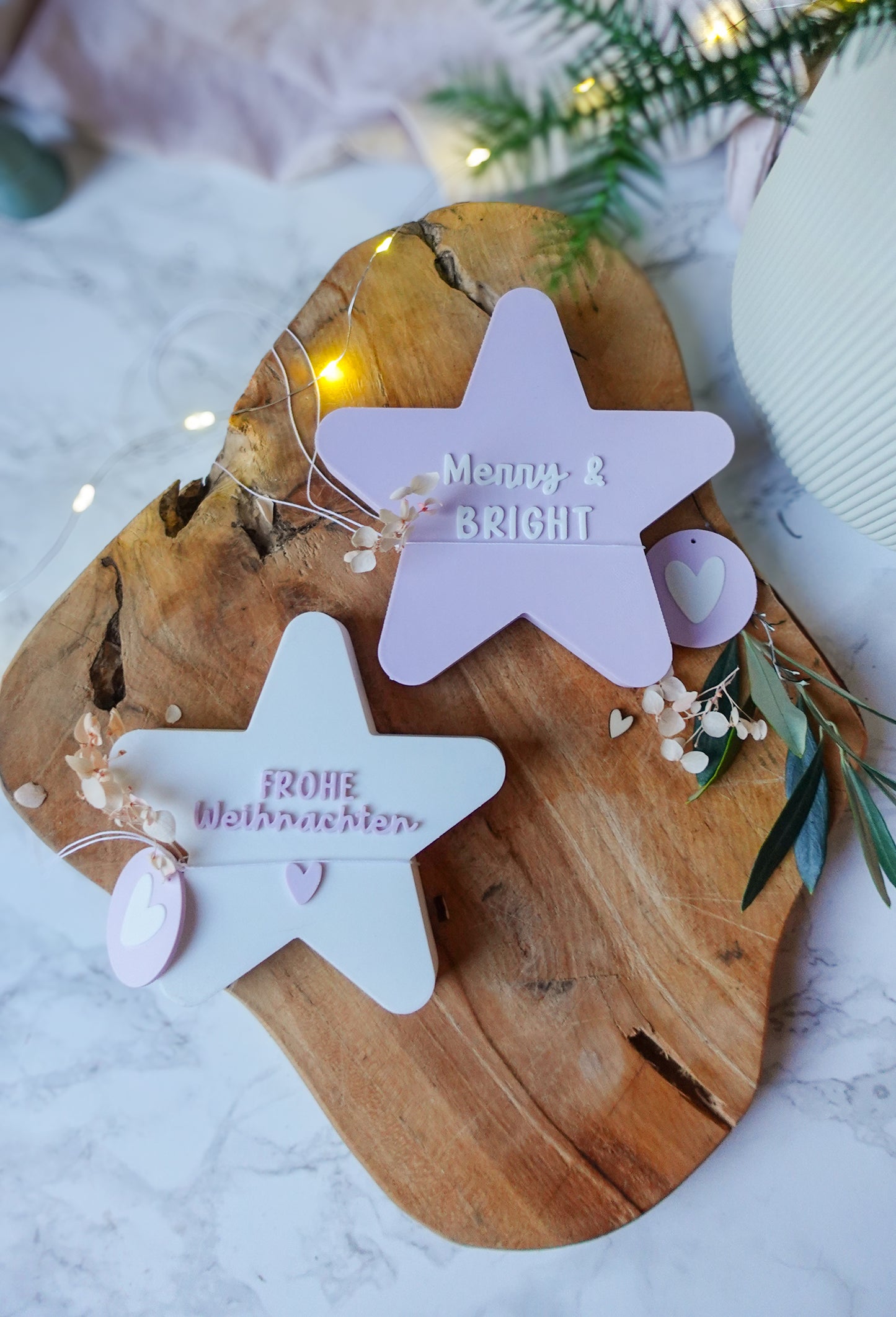 3D-Druckdatei – Deko-Stern „Frohe Weihnachten“ & „Merry & Bright“ (STL & 3MF + gratis Herz-Anhänger)