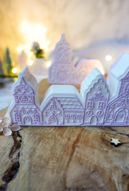Glowvillage – Winterdorf 3D-Druckdatei | Dekoelement mit Aussparung für Trockenblumen (STL & 3MF)