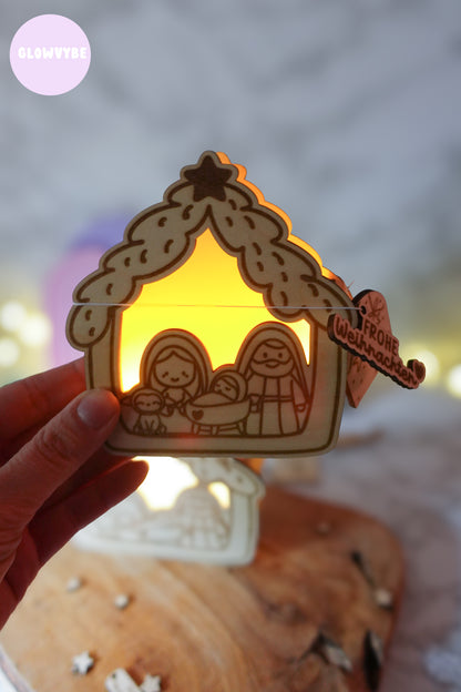 Laserdatei Lichthaus „Kleine Stille“ – Weihnachtskrippe mit Licht & Bonus Geschenkanhänger | inkl. Gewerbelizenz
