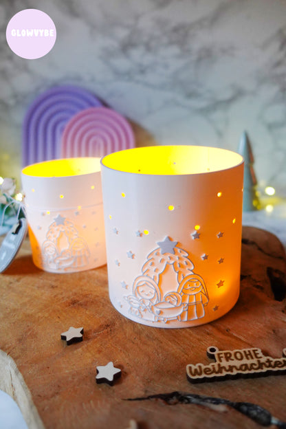 Windlicht „Kleine Stille“ | 3D Druck Datei Weihnachten | STL + 3MF Krippenmotiv mit Frohe Weihnachten Anhänger